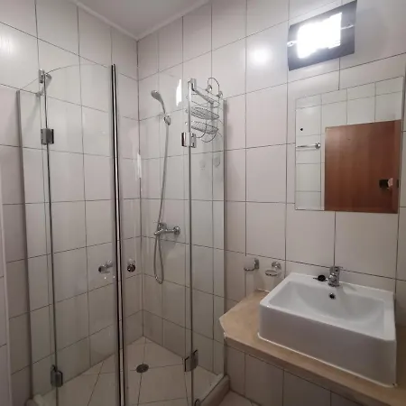 Sunny By The Lift In * بانسكو